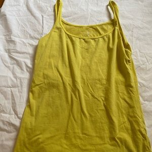 Fashionable tank top